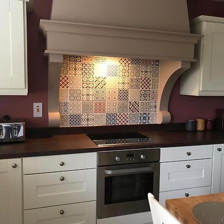 Kilkeel Bungalow - The Perfect Place To Stay Ngoại thất bức ảnh